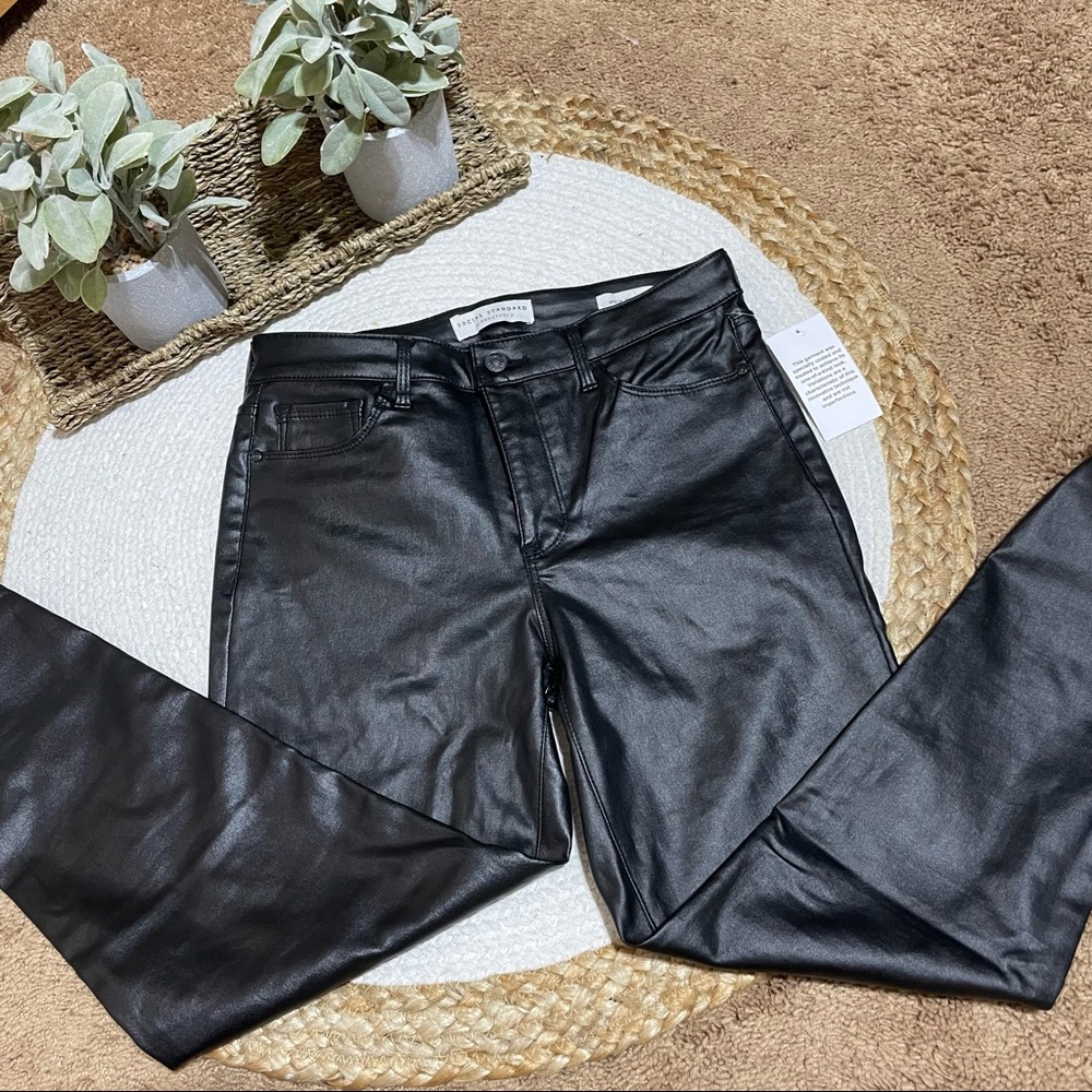 NWT- Black faux leather ankle skinny pants
